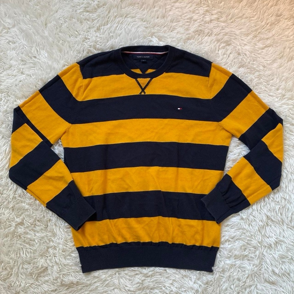 Classic Timeless Y2K Tommy Hilfiger yellow and navy striped sweater 100% Cotton